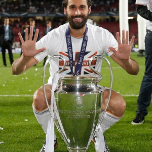 天天盈球官网-阿尔瓦罗·阿韦洛亚加盟皇马|uefa|皇家马德里_新浪体育_新浪新闻