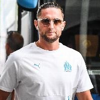 队报：德泽尔比觉得被拉比奥特背叛考虑让球员走人，马赛高层支持