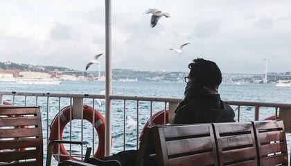 天天盈球在线-羽毛球马来西亚公开赛 王祉怡0-2不敌头号种子获得亚军